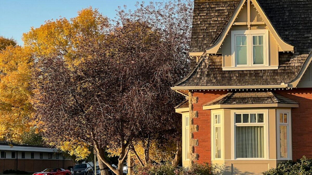 home insurance for off-grid homes in Colorado