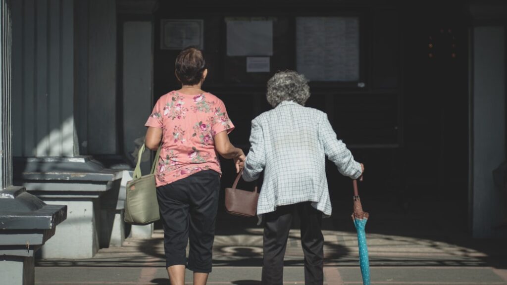 travel insurance for seniors over 80 in Florida